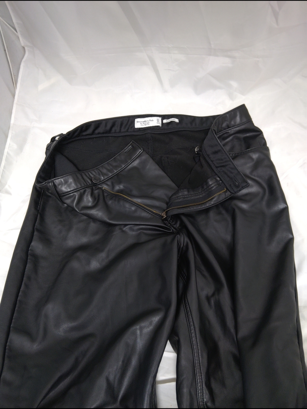 Abercrombie & Fitch Black Faux Leather Straight Leg Pants 33/16